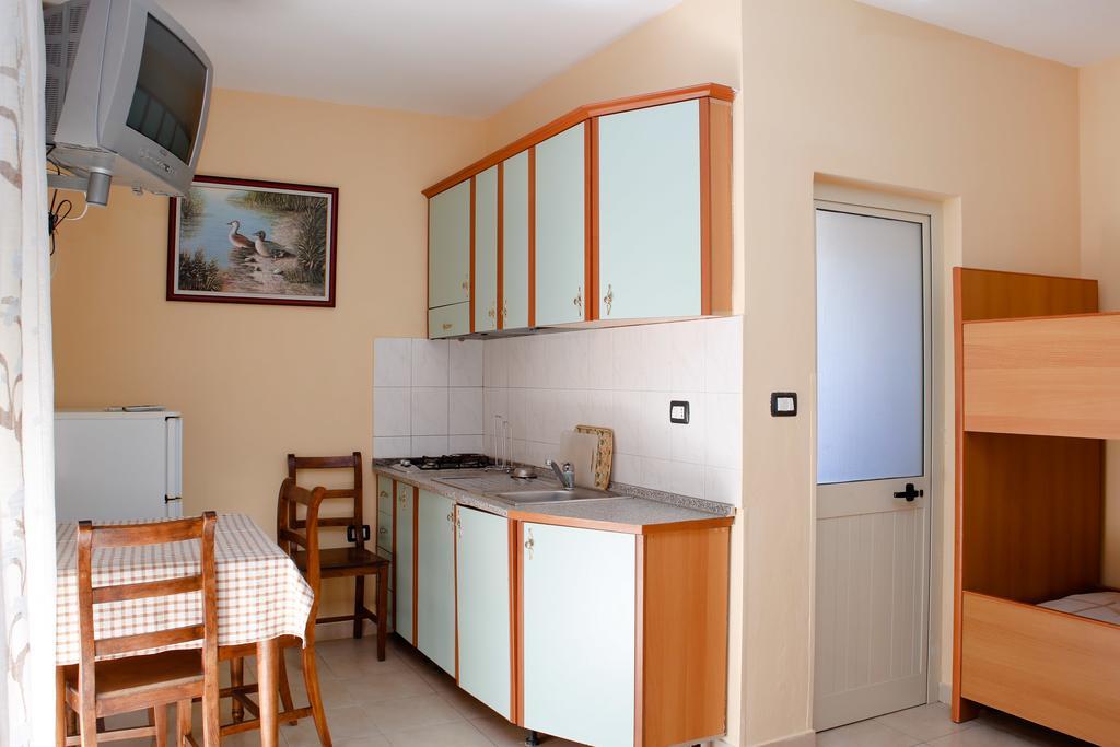 Apartments Bella Vista Дуррес Экстерьер фото