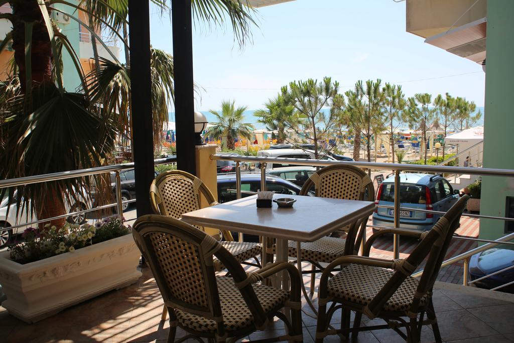 Apartments Bella Vista Дуррес Экстерьер фото